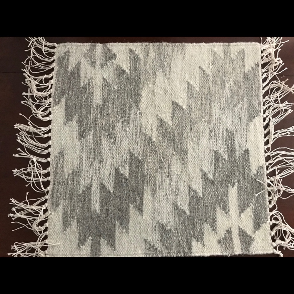 S/2 New Pottery Barn Southwest Boho Dhurrie Kilim Mats